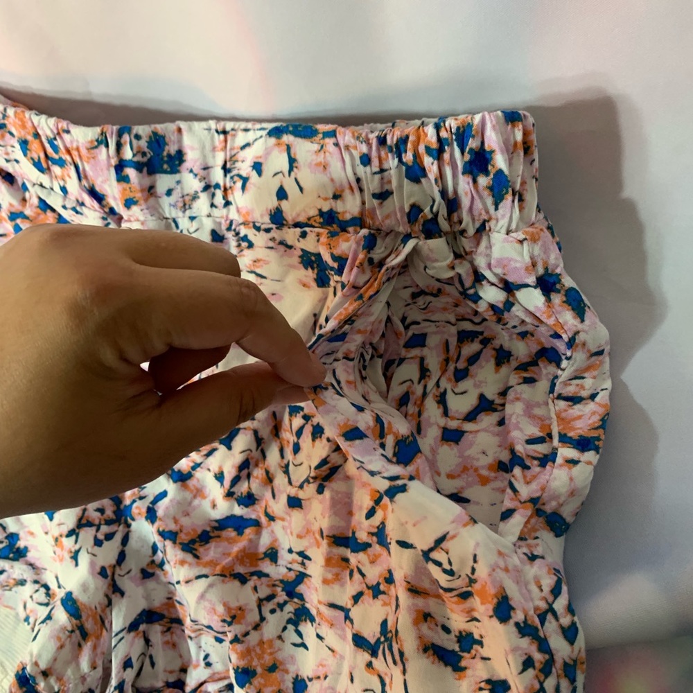 Print Comfy Shorts - Picture 3 of 3